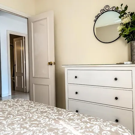 Atico Con Terraza - A 600 Metros De Playa La Carihuela - Piscina - Parking Gratis Torremolinos