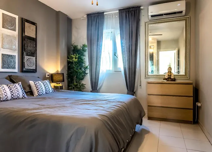 Appartement Atico Con Terraza - A 600 Metros De Playa La Carihuela - Piscina - Parking Gratis *