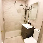 Atico Con Terraza - A 600 Metros De Playa La Carihuela - Piscina - Parking Gratis Appartamento *